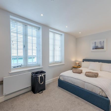 Pass The Keys Dahlia Contemporary Town Centre Apartment Shrewsbury Extérieur photo