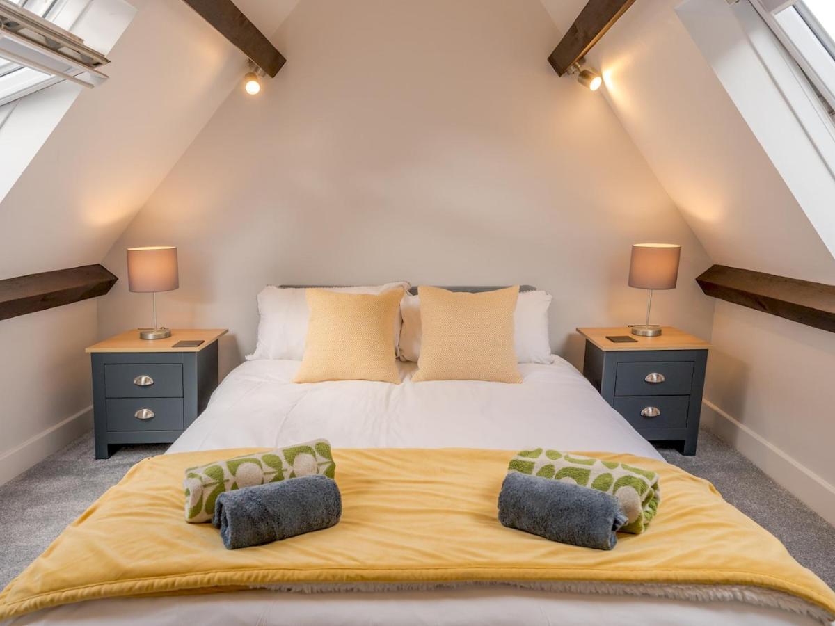 Pass The Keys Dahlia Contemporary Town Centre Apartment Shrewsbury Extérieur photo