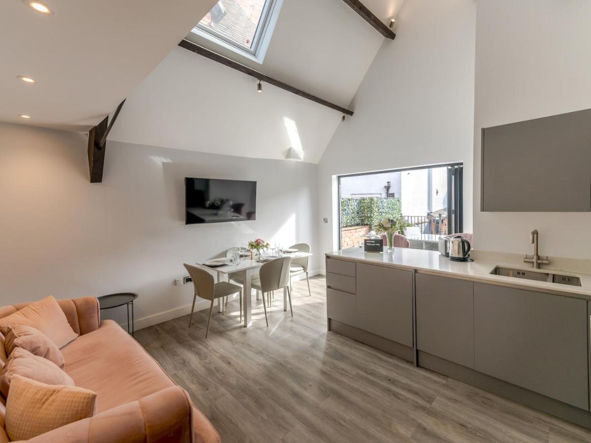 Pass The Keys Dahlia Contemporary Town Centre Apartment Shrewsbury Extérieur photo